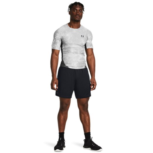 Męskie spodenki treningowe Under Armour UA Tech™ Vent 18 cm - czarne ze sklepu Sportstylestory.com w kategorii Spodenki męskie - zdjęcie 187766570