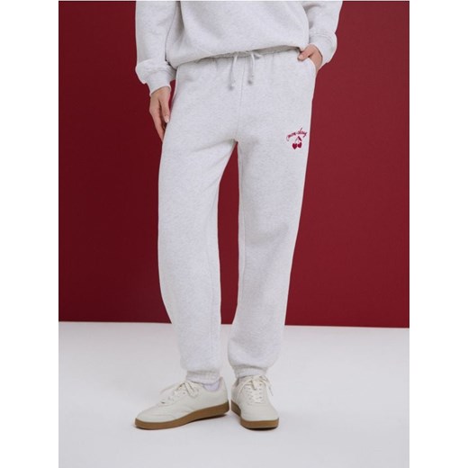 Sinsay - Spodnie dresowe jogger - Inny ze sklepu Sinsay w kategorii Spodnie damskie - zdjęcie 187767311