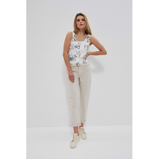 Bawełniane spodnie z paskiem ze sklepu Moodo.pl w kategorii Spodnie damskie - zdjęcie 187774540
