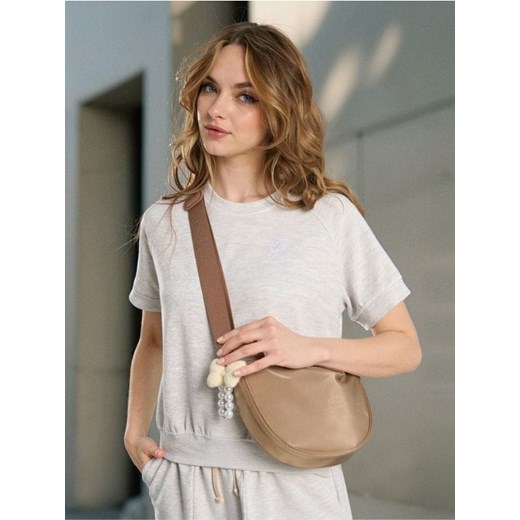 Sinsay - Sportowa listonoszka z szerokim paskiem - beżowy ze sklepu Sinsay w kategorii Torby letnie - zdjęcie 187775182