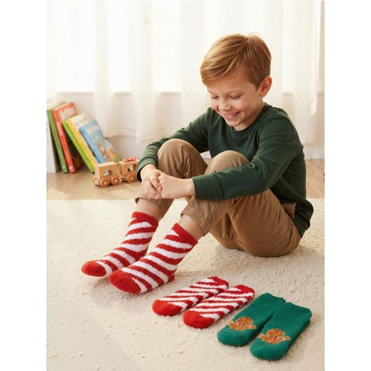 Sinsay - Puszyste skarpety z motywem świątecznym 2 pack - wielobarwny ze sklepu Sinsay w kategorii Skarpetki dziecięce - zdjęcie 187784501
