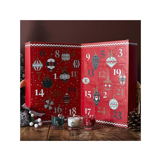The Concept Factory Kalendarz ze świecami w kolorze czerwonym - 21,4 x 30,5 cm The Concept Factory onesize Limango Polska okazyjna cena