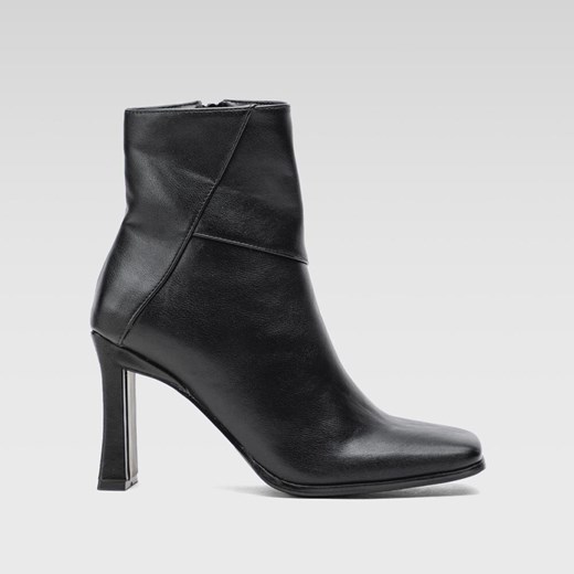 Botki Jenny Fairy HA150-J395 ze sklepu ccc.eu w kategorii Botki - zdjęcie 187795934