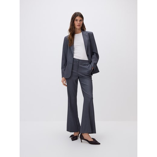 Reserved - Spodnie flare w paski - ciemnoszary ze sklepu Reserved w kategorii Spodnie damskie - zdjęcie 187797631