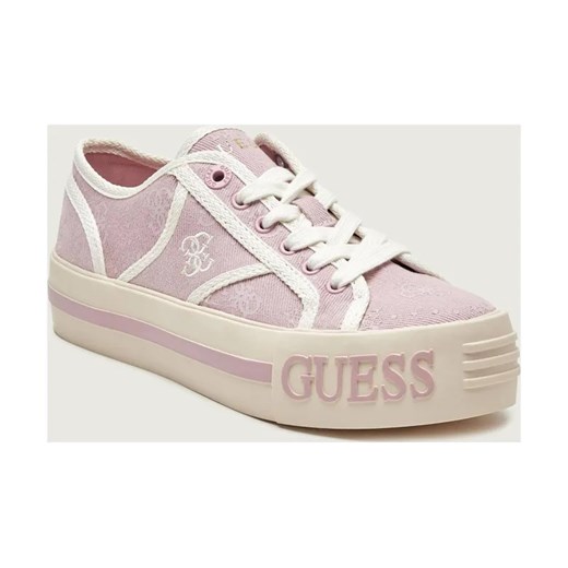 Guess Tenisówki ISSAH2 ze sklepu Gomez Fashion Store w kategorii Trampki damskie - zdjęcie 187818241