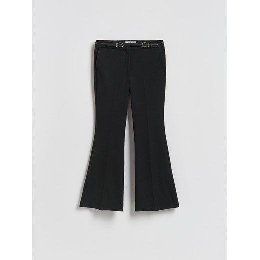 Reserved - Spodnie z paskiem - czarny ze sklepu Reserved w kategorii Spodnie damskie - zdjęcie 187819140