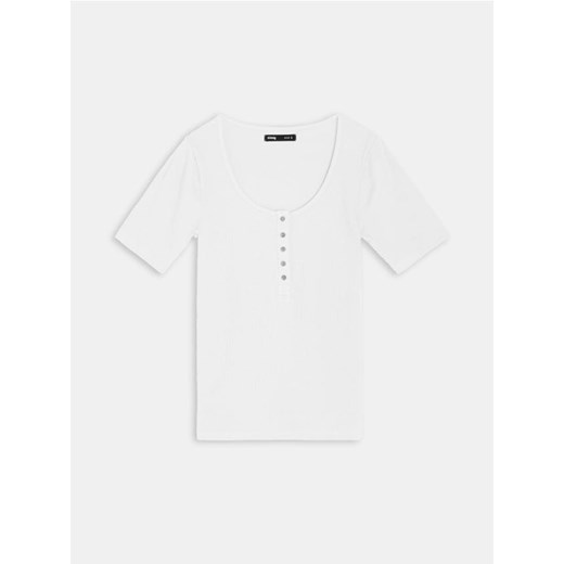 Sinsay - Prążkowana koszulka z guzikami - biały ze sklepu Sinsay w kategorii Bluzki damskie - zdjęcie 187821803