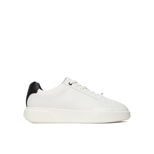 Calvin Klein Sneakersy Chunky Cupsole Laceup Clean Lth HM0HM02239 Biały ze sklepu MODIVO w kategorii Buty sportowe męskie - zdjęcie 187828023
