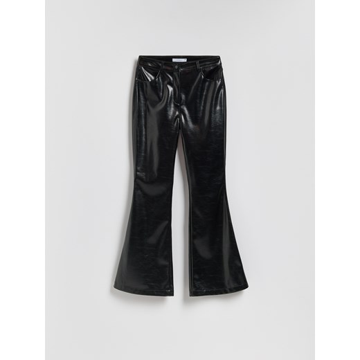 Reserved - Spodnie z imitacji skóry - czarny ze sklepu Reserved w kategorii Spodnie damskie - zdjęcie 187831891