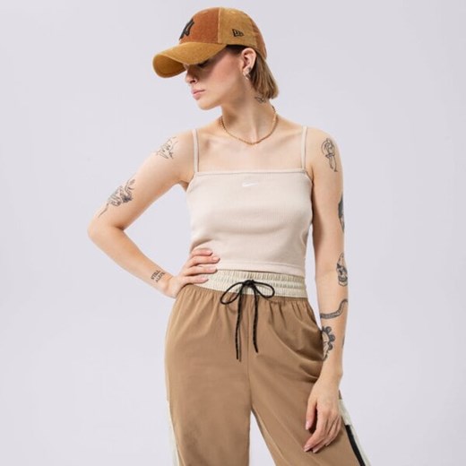 nike top dm6737-126 ze sklepu 50style.pl w kategorii Bluzki damskie - zdjęcie 187847763