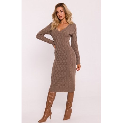 Moe sukienka swetrowa z dekoltem V brązowa M824 ze sklepu intimiti.pl w kategorii Sukienki - zdjęcie 187861204