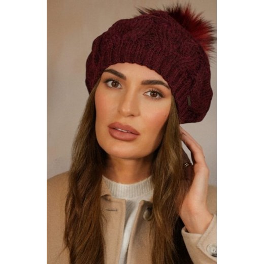 Kamea Zita czapka z pomponem bordowa ze sklepu intimiti.pl w kategorii Czapki zimowe damskie - zdjęcie 187865840