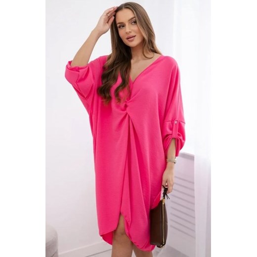 Sukienka oversize z dekoltem V różowa ze sklepu intimiti.pl w kategorii Sukienki - zdjęcie 187868744