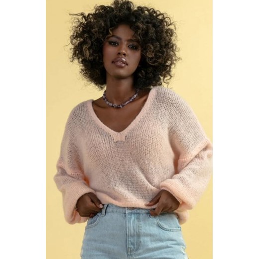 Fobya F1670 lekki sweter z wełny merynos pudrowy ze sklepu intimiti.pl w kategorii Swetry damskie - zdjęcie 187870614