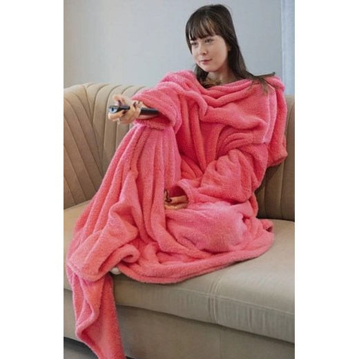 Koralowy koc z rękawami ze sklepu intimiti.pl w kategorii Szlafroki damskie - zdjęcie 187870842