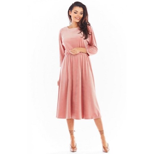 Welurowa sukienka midi różowa A407 ze sklepu intimiti.pl w kategorii Sukienki - zdjęcie 187871052