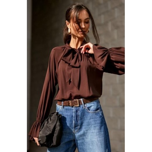 Isabel - bluzka z wiązaniem przy szyi brązowa ze sklepu intimiti.pl w kategorii Bluzki damskie - zdjęcie 187873743