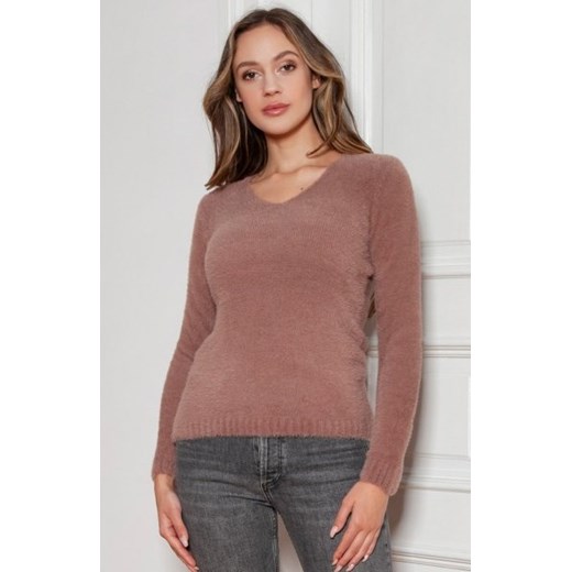 Miękki, włochaty sweterek mocca SWE147 ze sklepu intimiti.pl w kategorii Swetry damskie - zdjęcie 187879733