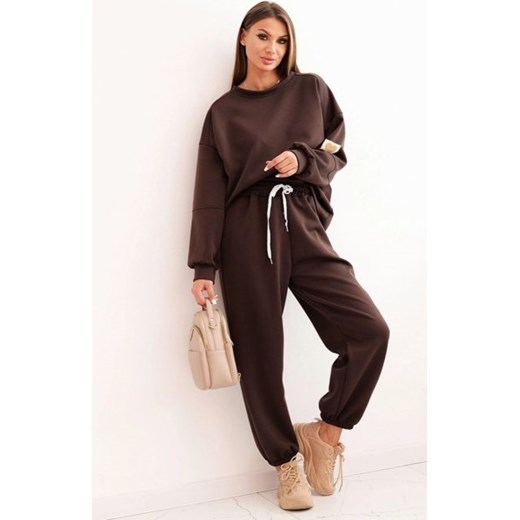 Komplet damski masełkowy z luźną bluzą i spodniami brązowy ze sklepu intimiti.pl w kategorii Dresy damskie - zdjęcie 187888781
