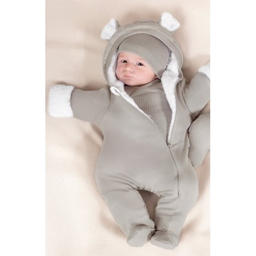 Pajac dresowy ocieplany z kapturem ze sklepu intimiti.pl w kategorii Pajacyki - zdjęcie 187889081