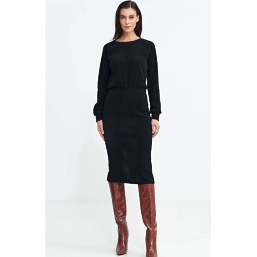Sukienka z dzianiny prążkowanej czarna ze sklepu intimiti.pl w kategorii Sukienki - zdjęcie 187891791