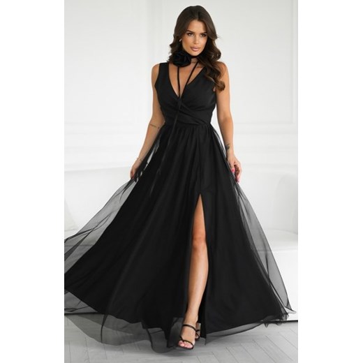 Efektowna długa sukienka z paskiem z różyczką czarna ze sklepu intimiti.pl w kategorii Sukienki - zdjęcie 187893523