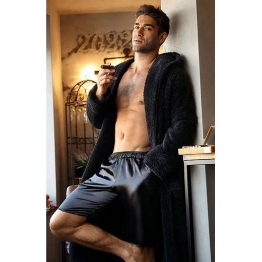 Dkaren Zeus satynowe spodenki męskie ze sklepu intimiti.pl w kategorii Piżamy męskie - zdjęcie 187896150