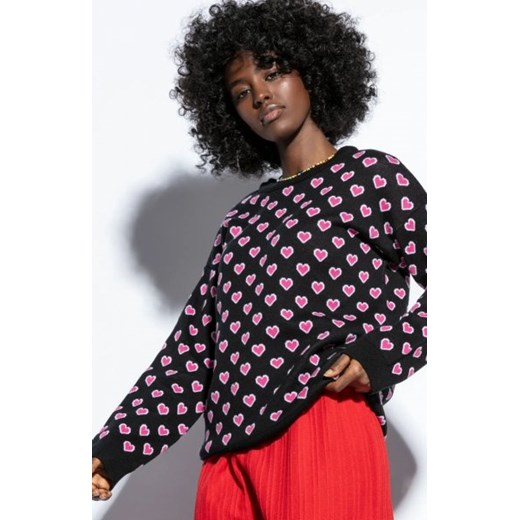 Fobya F1806 bawełniany sweter w serduszka czarny ze sklepu intimiti.pl w kategorii Swetry damskie - zdjęcie 187900692
