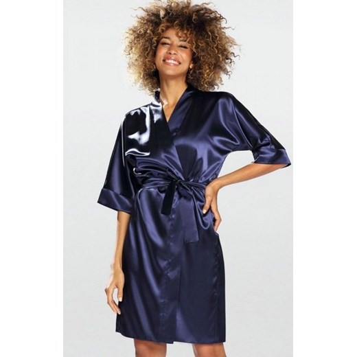 Dkaren 100 satynowy szlafrok damski granatowy ze sklepu intimiti.pl w kategorii Szlafroki damskie - zdjęcie 187901571