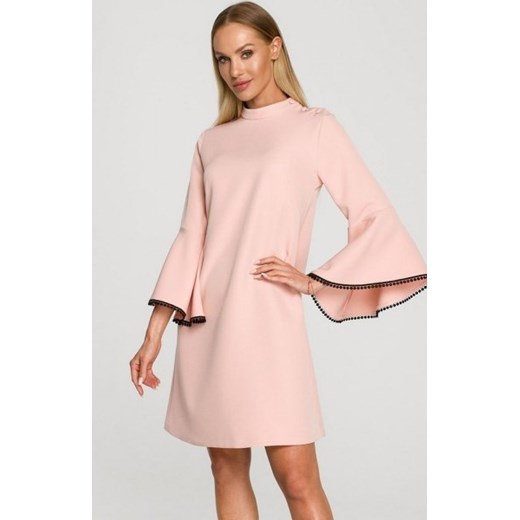 Sukienka z szerokimi rękawami pudrowa M698 ze sklepu intimiti.pl w kategorii Sukienki - zdjęcie 187903063