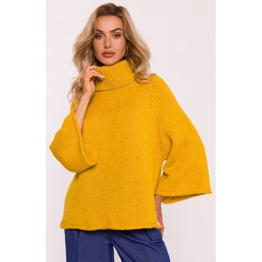 Moe sweter z golfem i szerokimi rękawami miodowy M822 ze sklepu intimiti.pl w kategorii Swetry damskie - zdjęcie 187903384