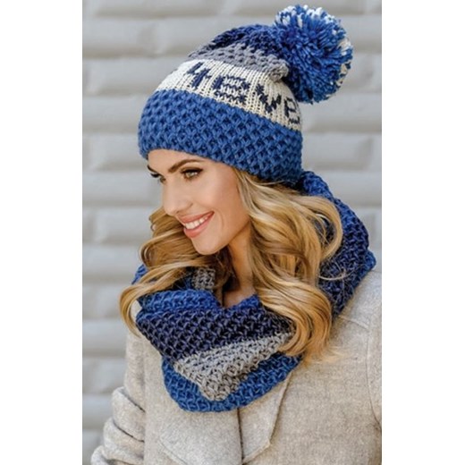 Kamea Fabia czapka z pomponem niebieska ze sklepu intimiti.pl w kategorii Czapki zimowe damskie - zdjęcie 187907681