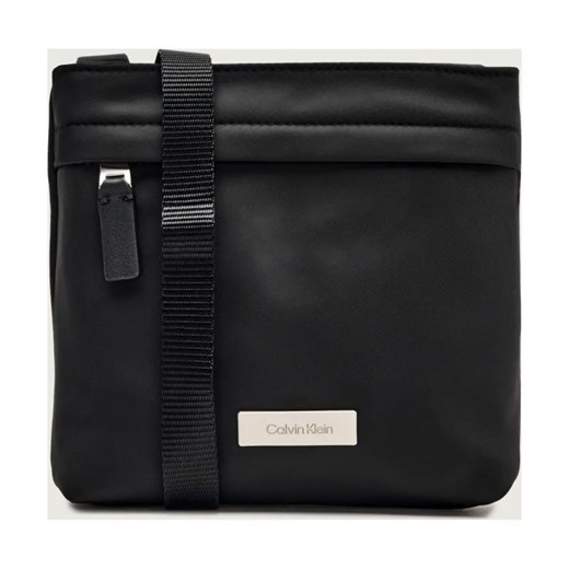 Calvin Klein Reporterka ze sklepu Gomez Fashion Store w kategorii Torby męskie - zdjęcie 187911150