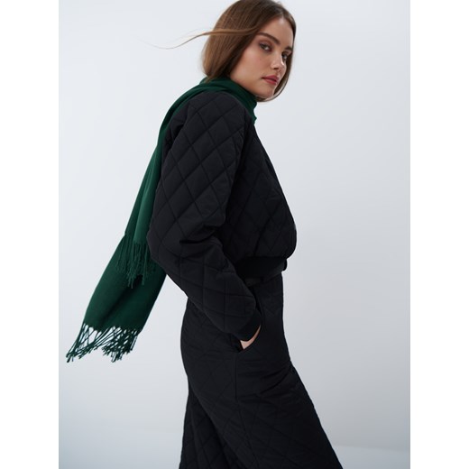 Mohito - Gładki szalik z frędzlami - ciemny zielony Mohito ONE SIZE Mohito