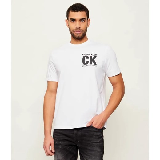 Calvin Klein T-shirt CORNER GRAPHIC | Regular Fit ze sklepu Gomez Fashion Store w kategorii T-shirty męskie - zdjęcie 187925130