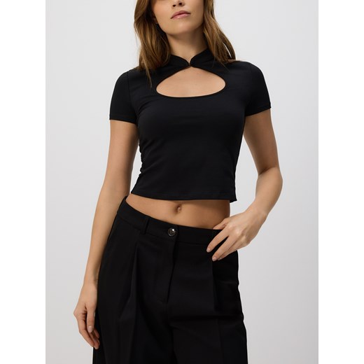 Reserved - T-shirt z ozdobnym dekoltem - czarny ze sklepu Reserved w kategorii T-shirty męskie - zdjęcie 187927883