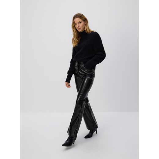 Reserved - Spodnie z imitacji skóry - czarny ze sklepu Reserved w kategorii Spodnie damskie - zdjęcie 187932863