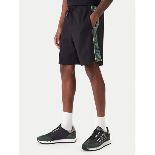 EA7 Emporio Armani Szorty sportowe 7M001501 AF12660 UC001 Czarny Regular Fit ze sklepu MODIVO w kategorii Spodenki męskie - zdjęcie 187934194