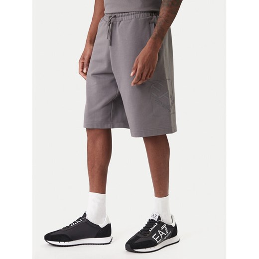 EA7 Emporio Armani Szorty sportowe 7M001491 AF17787 U8086 Szary Regular Fit ze sklepu MODIVO w kategorii Spodenki męskie - zdjęcie 187934213