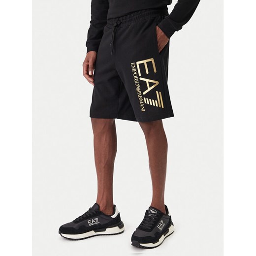 EA7 Emporio Armani Szorty sportowe 7M001414 AF22266 MC004 Czarny Regular Fit ze sklepu MODIVO w kategorii Spodenki męskie - zdjęcie 187938232