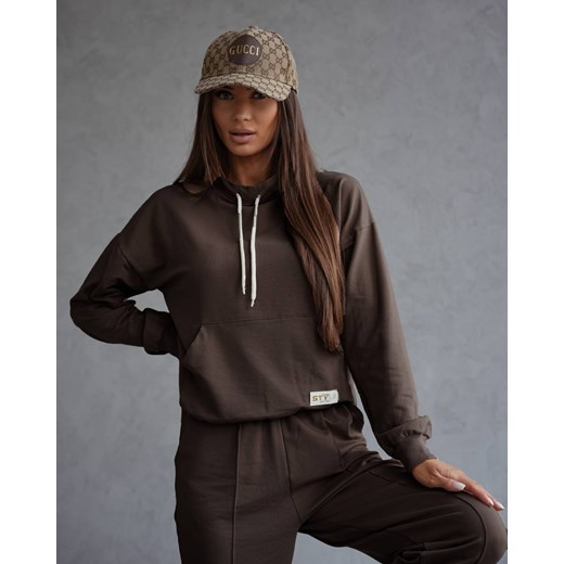 Komplet dresowy bluza ze stójką i spodnie czekoladowy (82162) ze sklepu goodlookin.pl w kategorii Komplety i garnitury damskie - zdjęcie 187947453