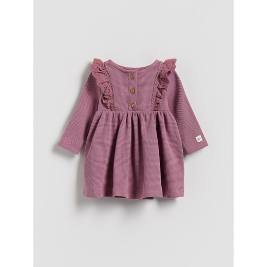Reserved - Strukturalna sukienka - jasnofioletowy ze sklepu Reserved w kategorii Sukienki niemowlęce - zdjęcie 187947901