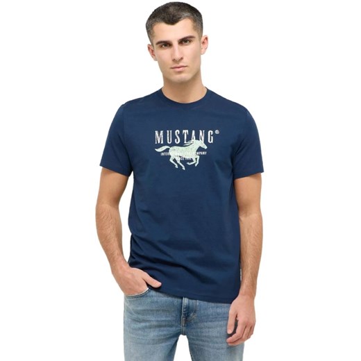 Męski T-Shirt Mustang Style Austin Dress Blues 1016484 5334 ze sklepu YouNeedit.pl w kategorii T-shirty męskie - zdjęcie 187961851