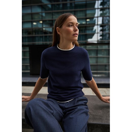 Sweter z krótkimi rękawami granatowy ze sklepu Moodo.pl w kategorii Swetry damskie - zdjęcie 187965172