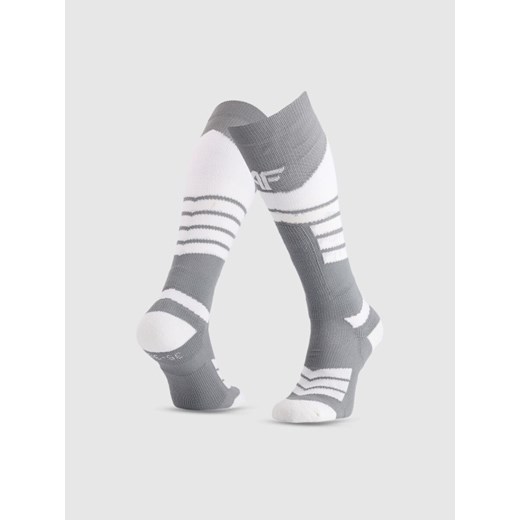 Damskie skarpety narciarskie 4F 4FWAW25UFSOF232 - szare ze sklepu Sportstylestory.com w kategorii Skarpetki damskie - zdjęcie 187972880