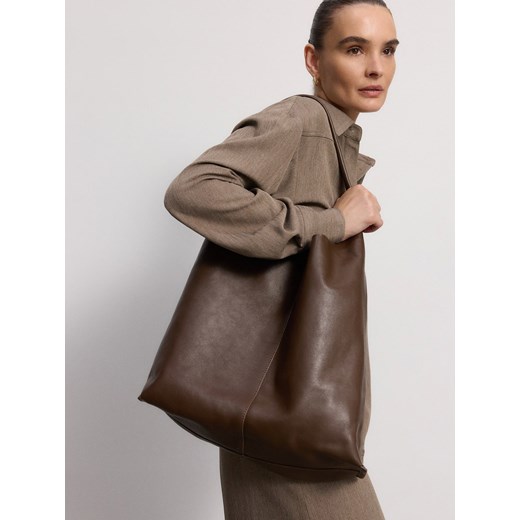 Reserved - Skórzana torebka hobo - brązowy ze sklepu Reserved w kategorii Torebki damskie - zdjęcie 187994010