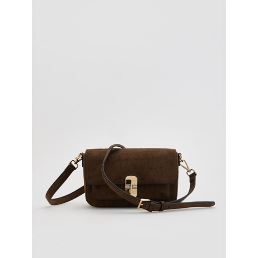 Reserved - Torebka na ramię z imitacji zamszu - ciemnobrązowy ze sklepu Reserved w kategorii Torebki damskie - zdjęcie 187996371