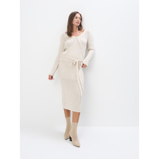 Mohito - Dzianinowa spódnica midi - beżowy ze sklepu Mohito w kategorii Spódnice - zdjęcie 187999054