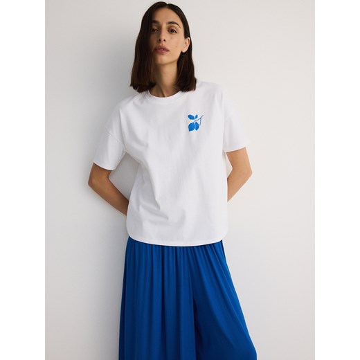 Reserved - T-shirt oversize z nadrukiem - biały ze sklepu Reserved w kategorii Bluzki damskie - zdjęcie 188007001