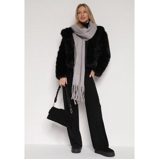 Szary Szalik z Frędzlami  Owedarria ze sklepu born2be.pl w kategorii Szaliki i chusty damskie - zdjęcie 188021760